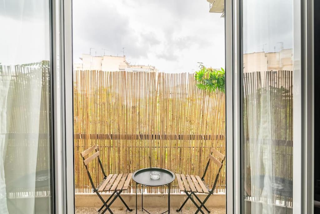 Chic Apt Near Acropolis - Avdi Square Athene Buitenkant foto